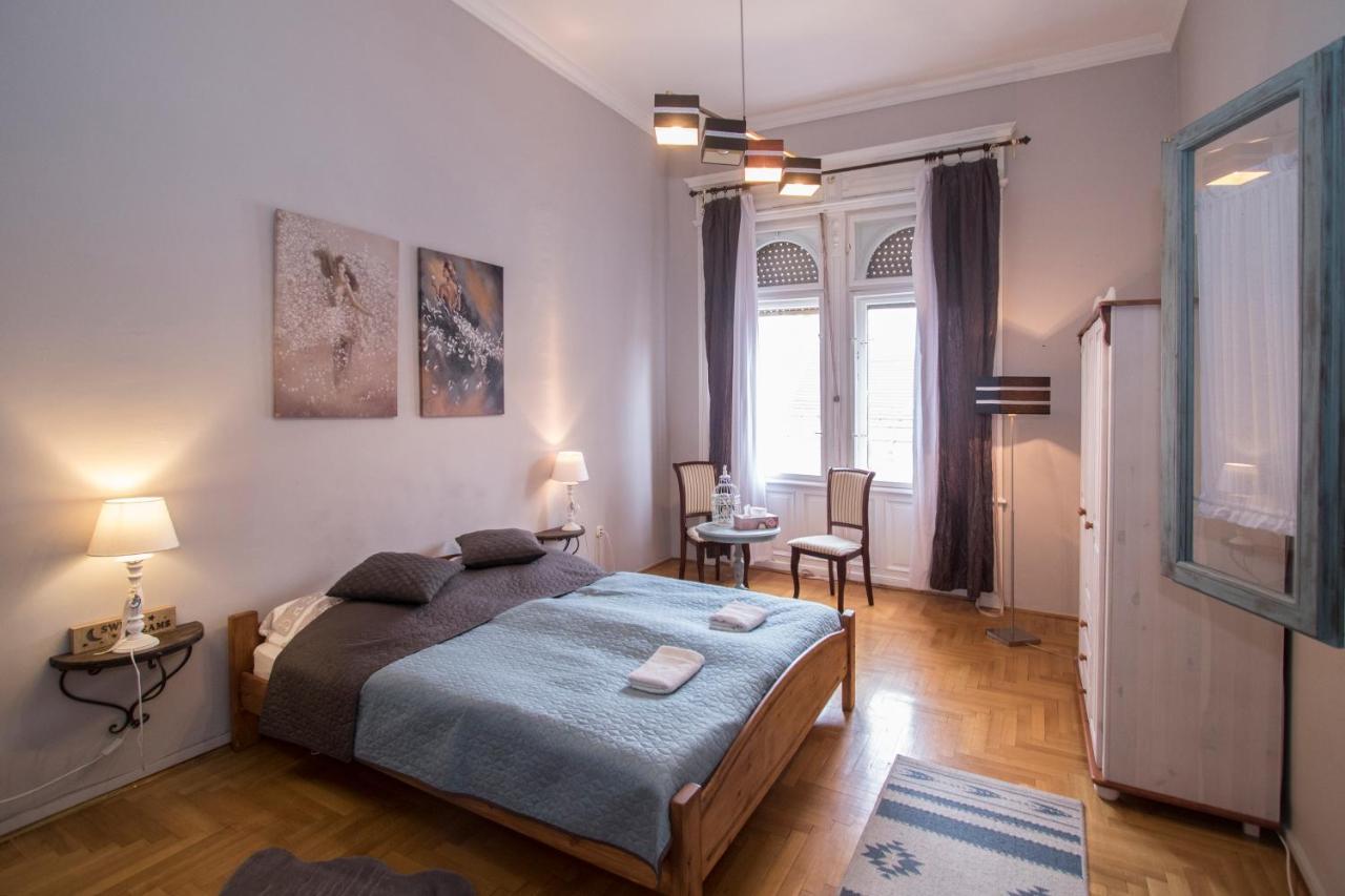 Belvárosi Vintage Apartman a sétálóutcán Miskolc Exterior foto